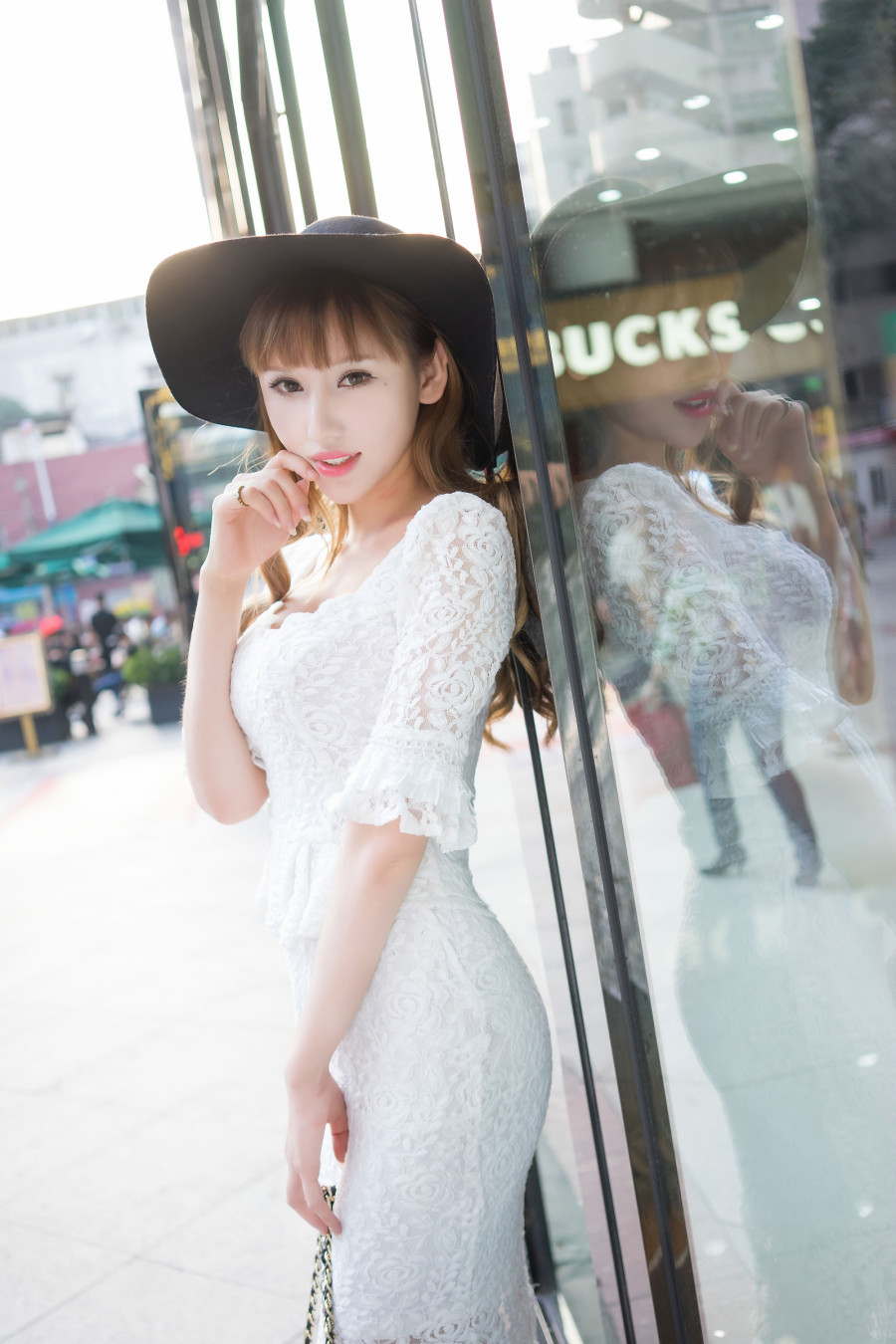 蕾丝女神图片 性感蕾丝美女生活照 蕾丝美女写真图片