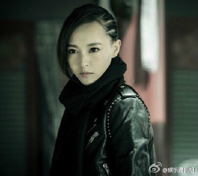 黄晓明电视剧图片《锦绣缘》黄晓明剧照图片 陈乔恩陷三角恋图片