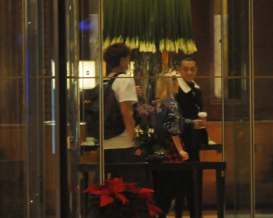 蔡依林MV化身百变女王 时尚秀美背图片 蔡依林写真图片图片