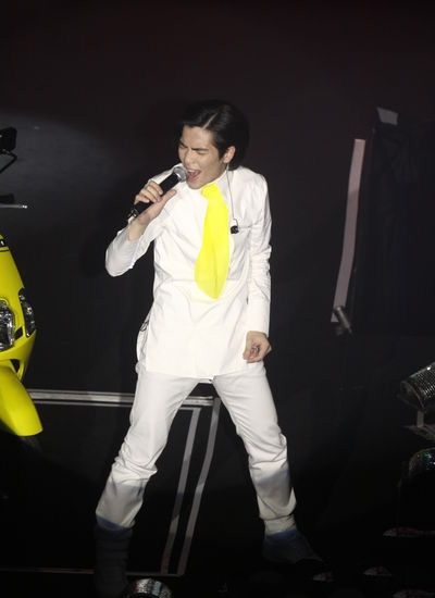 蔡依林MV化身百变女王 时尚秀美背图片 蔡依林写真图片图片