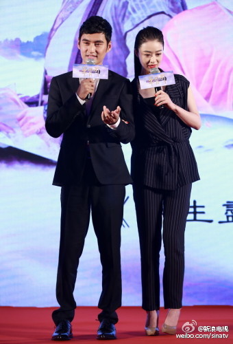 黄晓明电视剧图片《锦绣缘》黄晓明剧照图片 陈乔恩陷三角恋图片