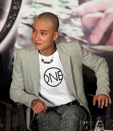 李连杰陈坤安以轩等助阵慈善晚宴图片图片
