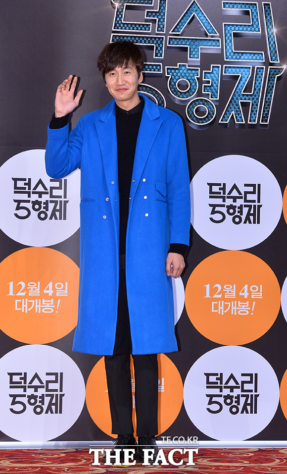 高清韩国京畿道南扬州男明星Runningman李光洙和金钟国丫土豆广告高清图片图片