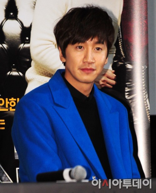 高清韩国京畿道南扬州男明星Runningman李光洙和金钟国丫土豆广告高清图片图片