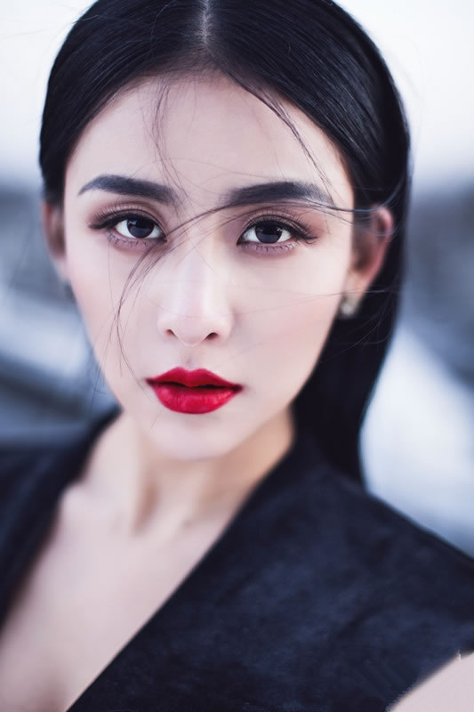 中国内地陕西西安影视女演员歌手贾青高冷写真图片性感至极图片