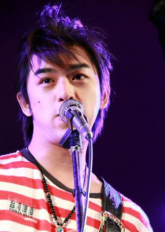 中国台湾男演员《花儿与少年3》陈柏霖图片图片