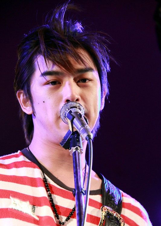 中国台湾男演员《花儿与少年3》陈柏霖图片图片
