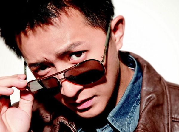 韩庚登《JMEN》杂志封面 简单先生不简单图片