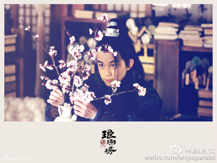 吴磊《家有外星人》剧照放送吴磊搞怪可爱卖萌照整理集合图片