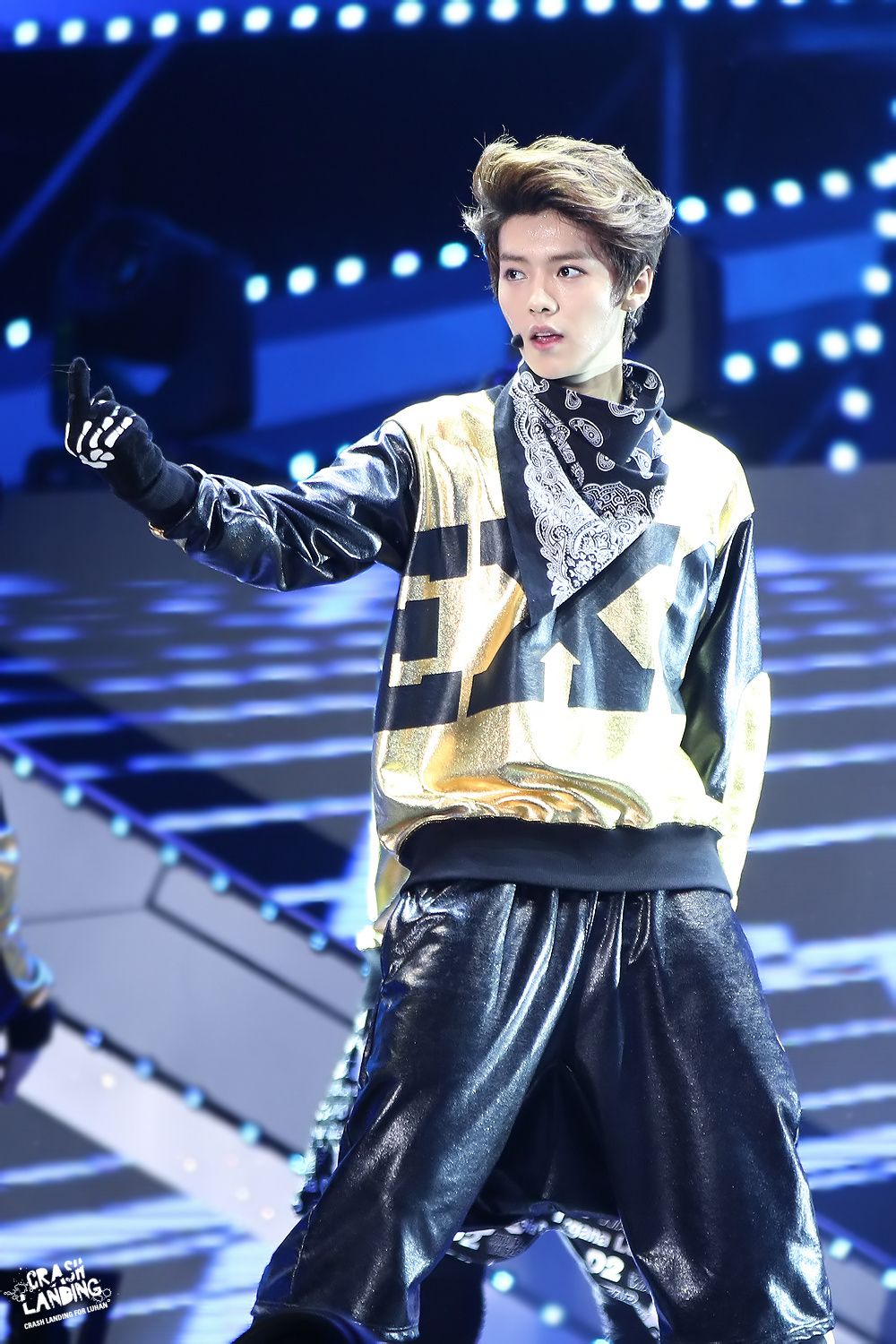 鹿晗120401北京出道showcase演唱饭拍图汇总（二）图片