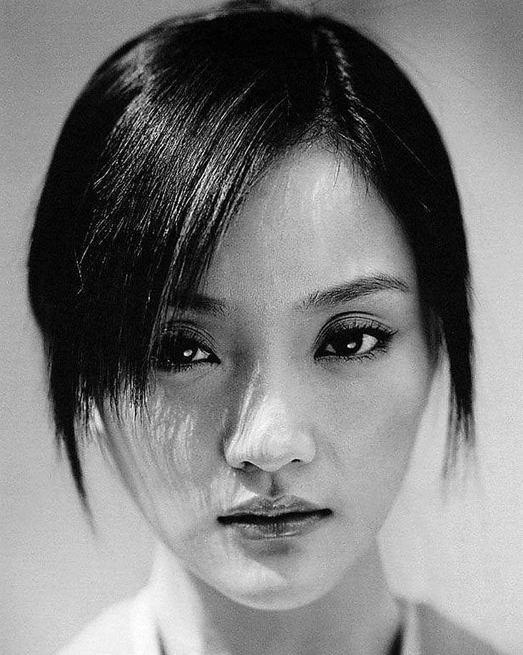 邓家佳撞脸 盘点撞脸李小璐女星图片
