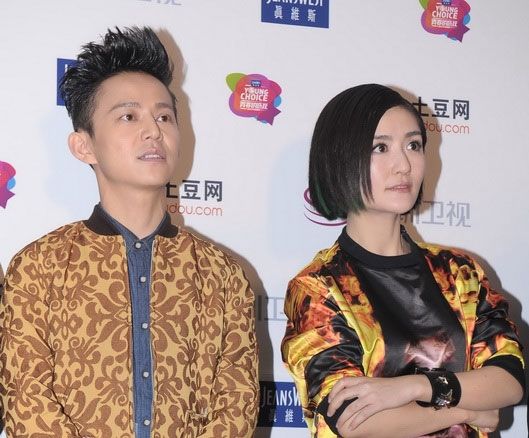 快乐家族现身时尚盛典 谢娜张杰大秀甜蜜 海涛可爱现身图片