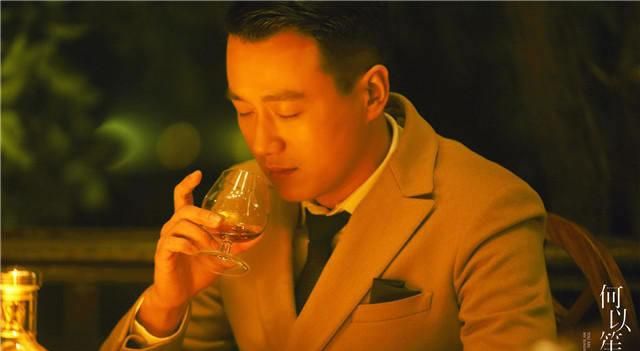 《何以笙箫默》黄晓明剧照 黄子韬现迷人侧颜图片