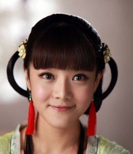 中国四川内江女演员西厢记开播邓家佳变身红娘图片