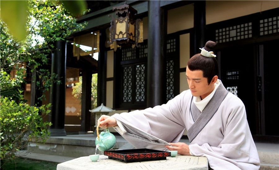 琅琊榜曝光胡歌剧照 神情憔悴显沧桑图片
