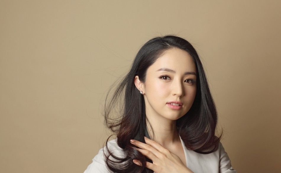 高清中国内地黑龙江省牡丹江影视女演员董璇气质靓丽美女写真图片