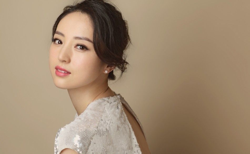 高清中国内地黑龙江省牡丹江影视女演员董璇气质靓丽美女写真图片