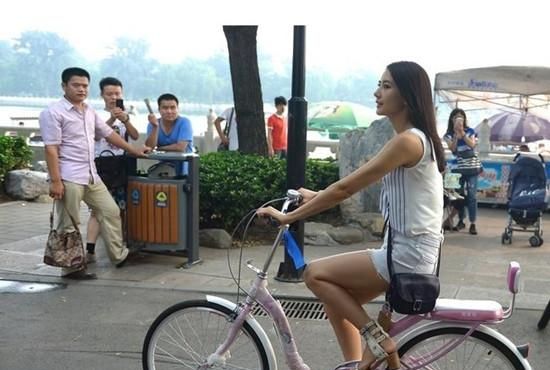 高圆圆秋冬写真图片曝光 造型百变魅惑十足图片
