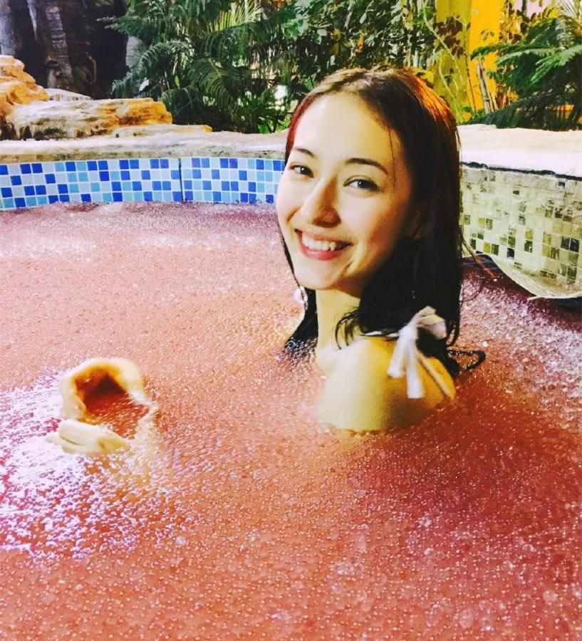最美女神人妻高圆圆那些绝美高清时尚性感艺术写真图片合集图片