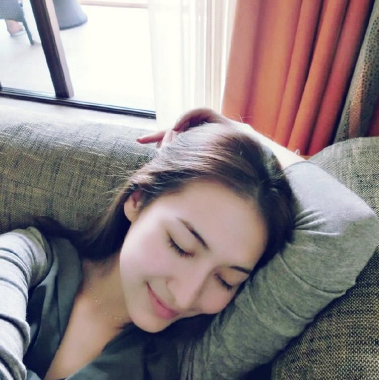 高圆圆时尚芭莎图片婉约迷人 气质演绎婀娜人妻图片