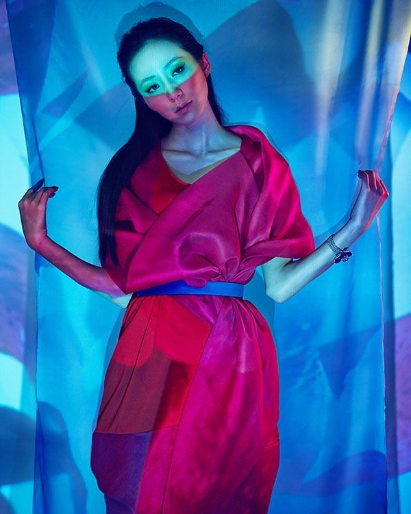 韩雪奇幻色彩写真大片 优雅时尚尽显个人魅力图片 韩雪奇幻色彩写真大片 优雅时尚尽显个人魅力图片