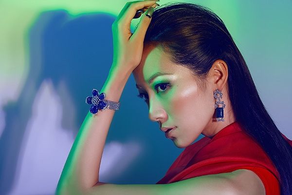 韩雪奇幻色彩写真大片 优雅时尚尽显个人魅力图片