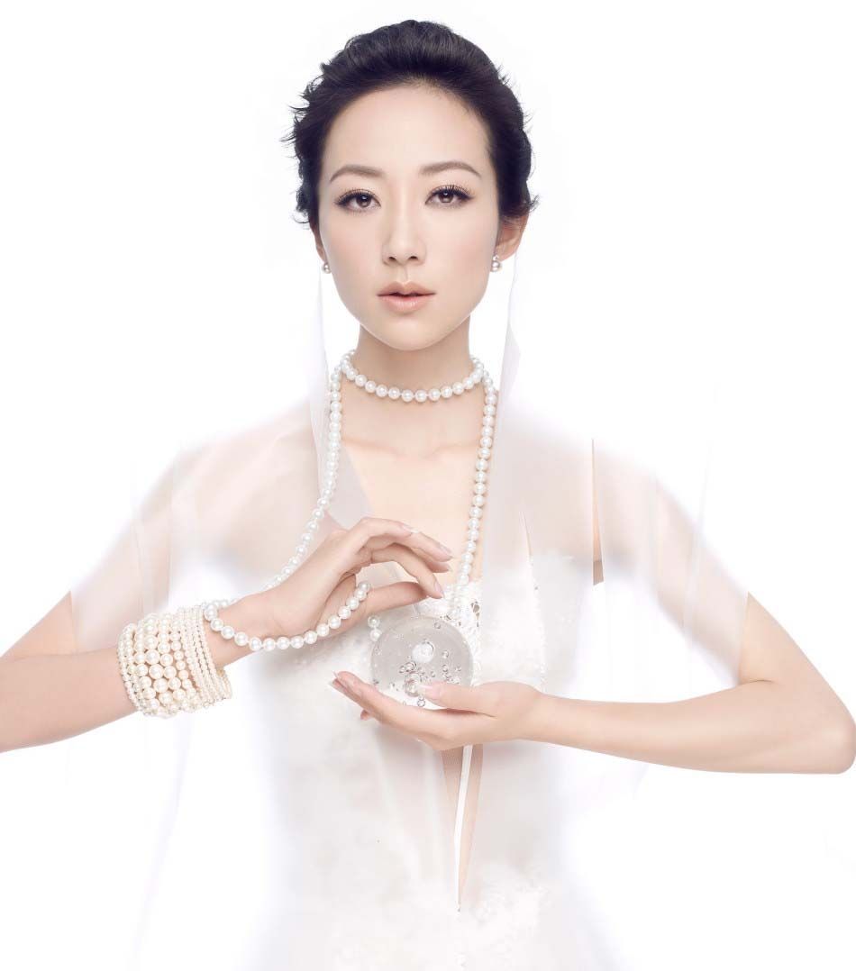 韩雪全新梦幻婚纱写真 展双面魅力图片