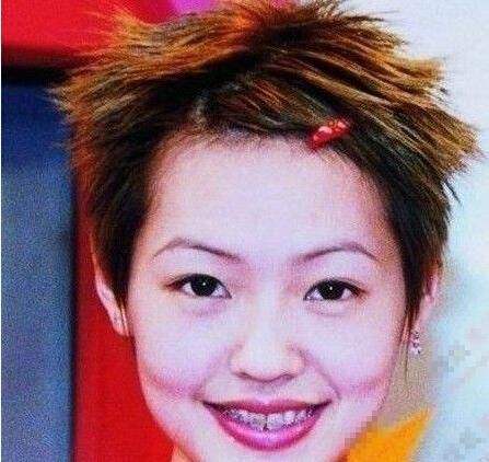林心如早期《风尚志》写真图片 身材高挑玲珑有致 林心如性感写真图片图片