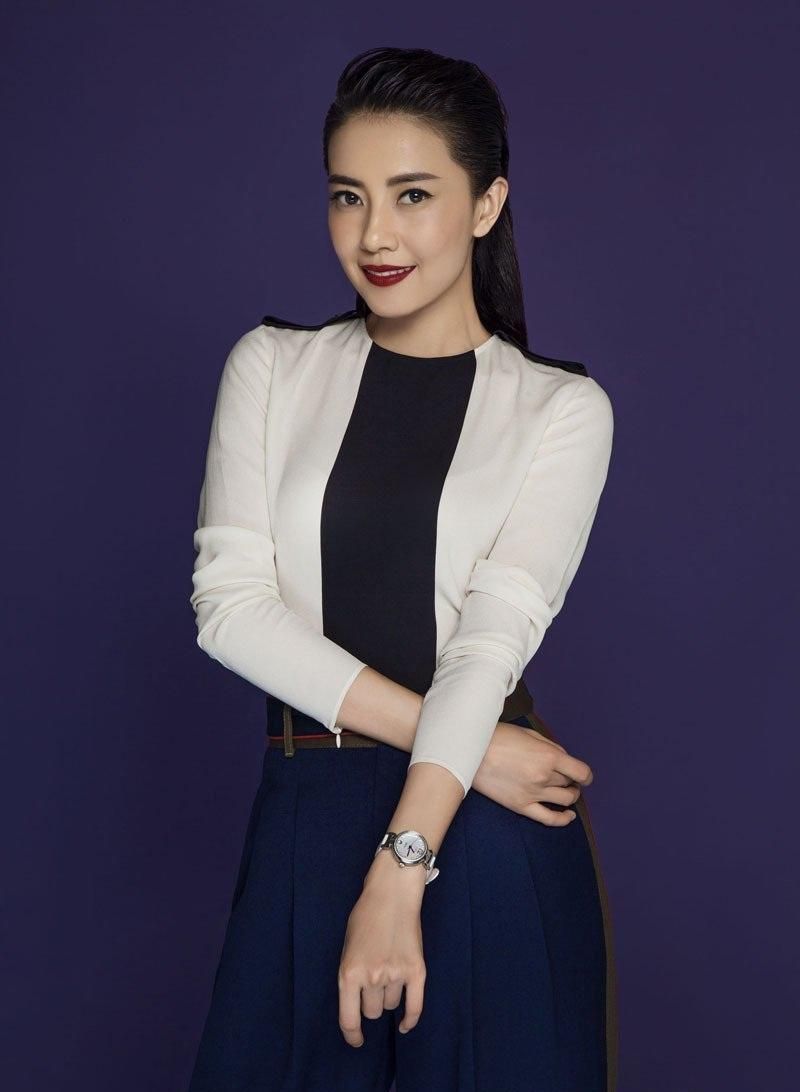 高圆圆时尚芭莎大片婉约迷人 气质演绎婀娜人妻图片 高圆圆时尚芭莎大片婉约迷人 气质演绎婀娜人妻图片