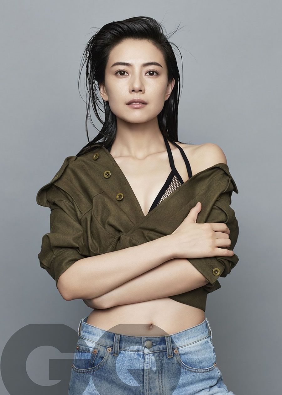 高圆圆长岛海边写真图片 清风拂发丝撩人心弦图片