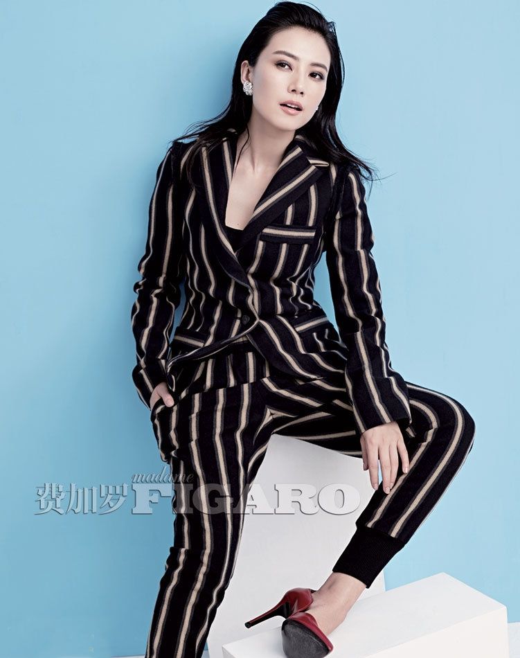 高圆圆时尚芭莎大片婉约迷人 气质演绎婀娜人妻图片 高圆圆时尚芭莎大片婉约迷人 气质演绎婀娜人妻图片