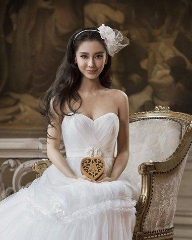 佟大为图片关悦登新娘杂志4月刊封面图片图片