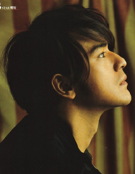 电影《左耳》主题曲歌词海报  电影《左耳》图片图片