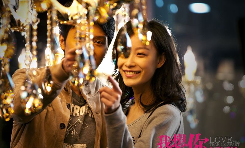 倪妮浅蓝色抹胸礼服活动图片  尽显优雅迷人魅力图片