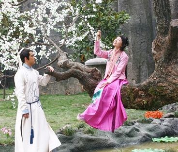 董洁及各一线女星演绎旗袍风情图片