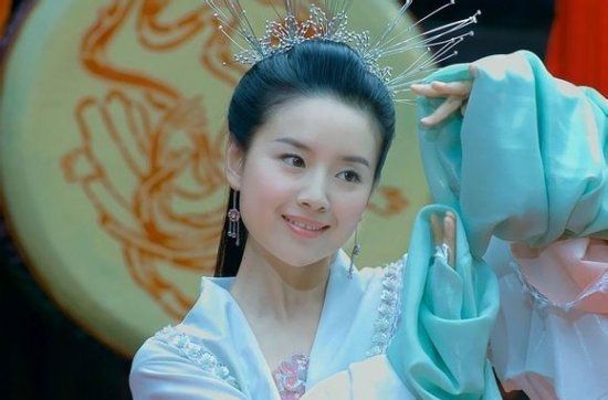 董洁及各一线女星演绎旗袍风情图片