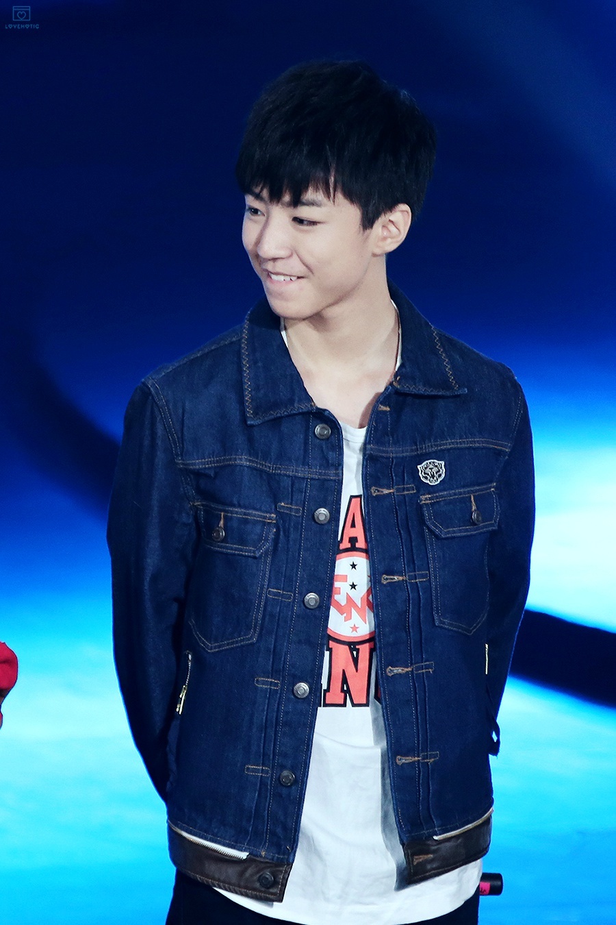 TFboys王俊凯梦想星搭档图 小小少年演绎情歌王子图片