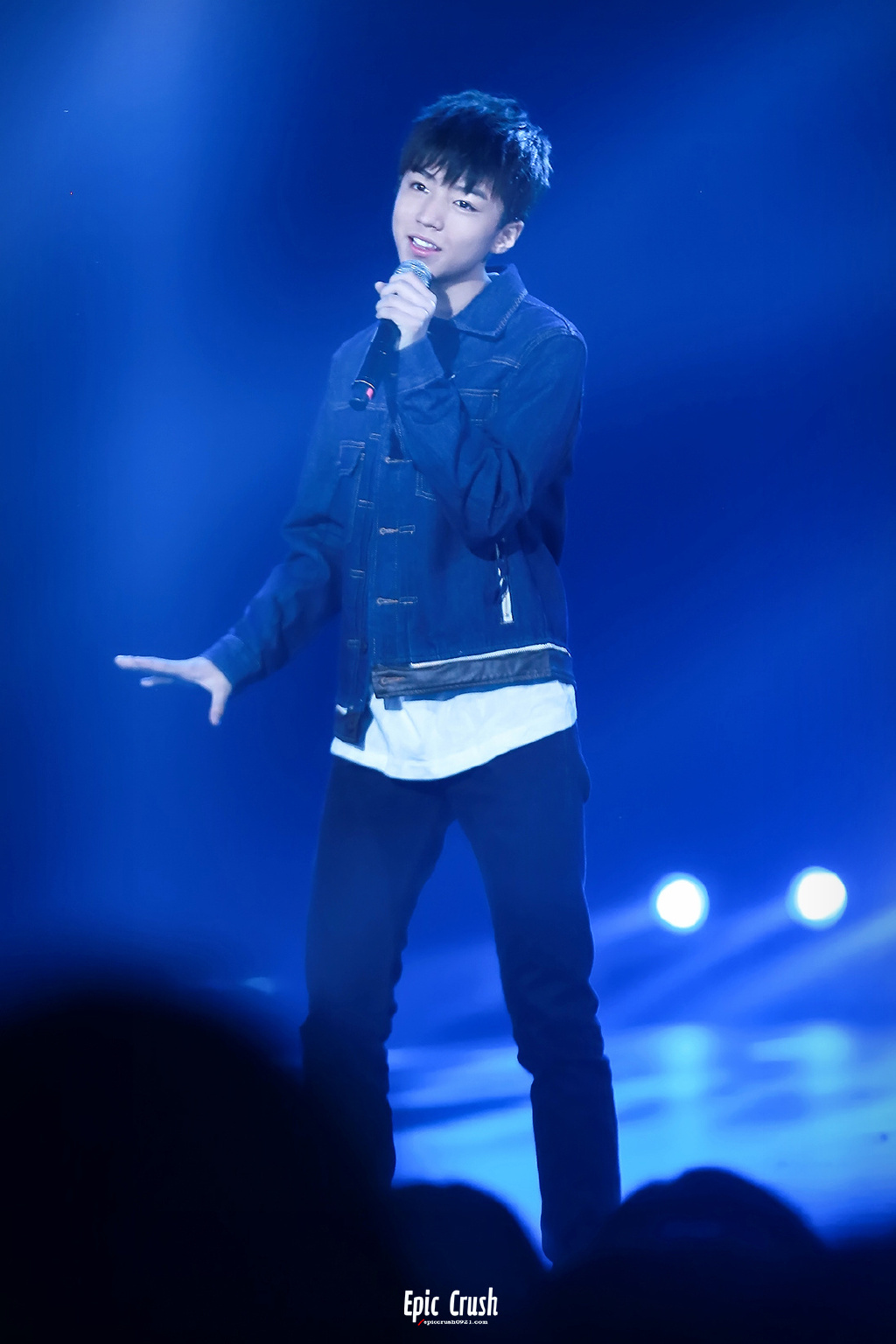 TFboys王俊凯梦想星搭档图 小小少年演绎情歌王子图片