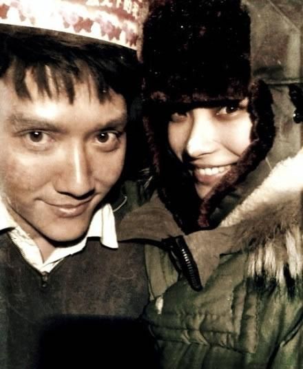 倪妮封面图片妖艳笑容性感十足图片