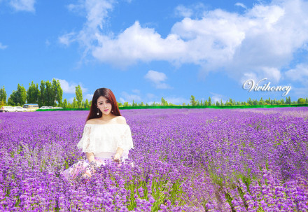 网络红人新锐模特夏小薇花田唯美清纯图片图片 网络红人新锐模特夏小薇花田唯美清纯图片图片