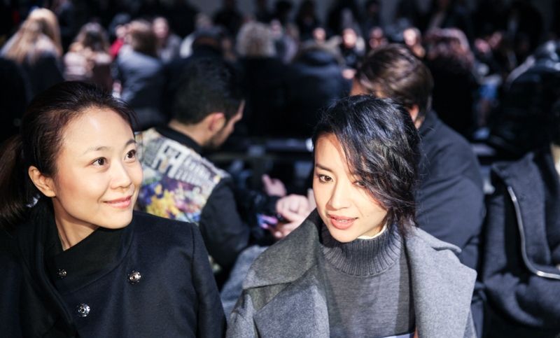 董洁拍登杂志封面 拍摄奥运主题时尚大片图片