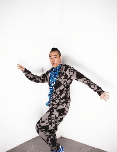 中国香港演员男歌手陈小春愚人写真图片大展鬼马搞笑本色图片
