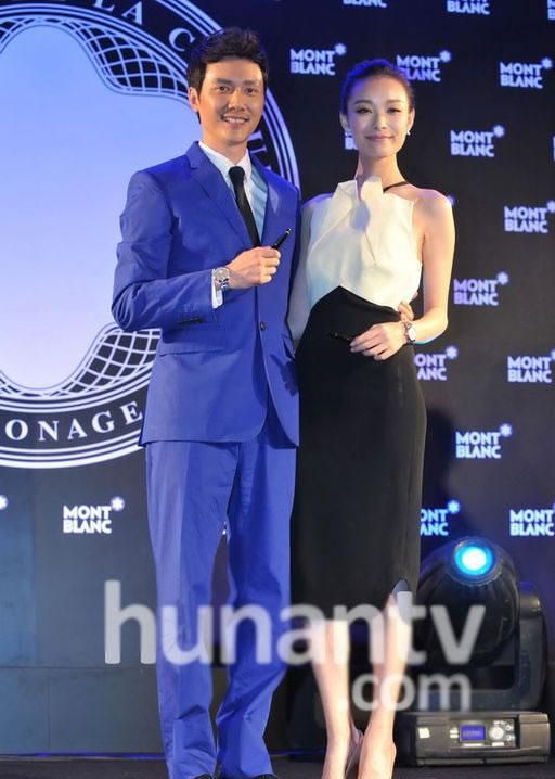 倪妮2015纽约大都会MetBall盛宴 性感成熟更增朦胧美图片