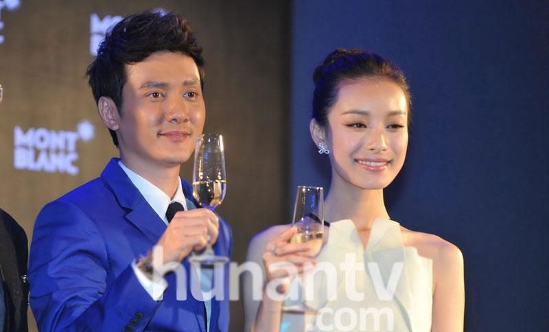倪妮2015纽约大都会MetBall盛宴 性感成熟更增朦胧美图片