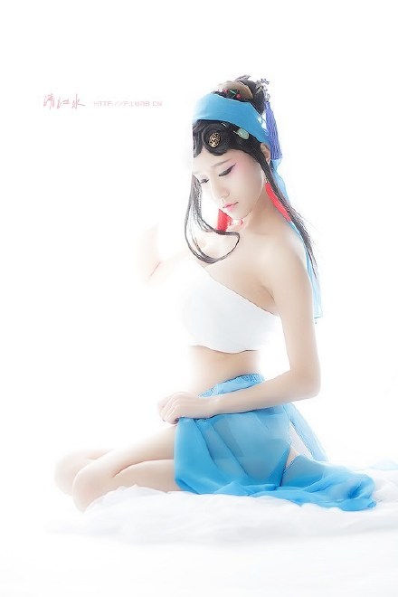 gogo大胆人体艺术图片