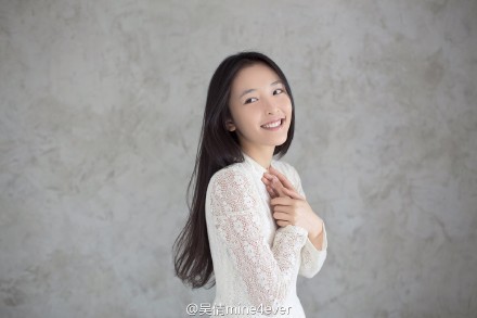 吴倩图片