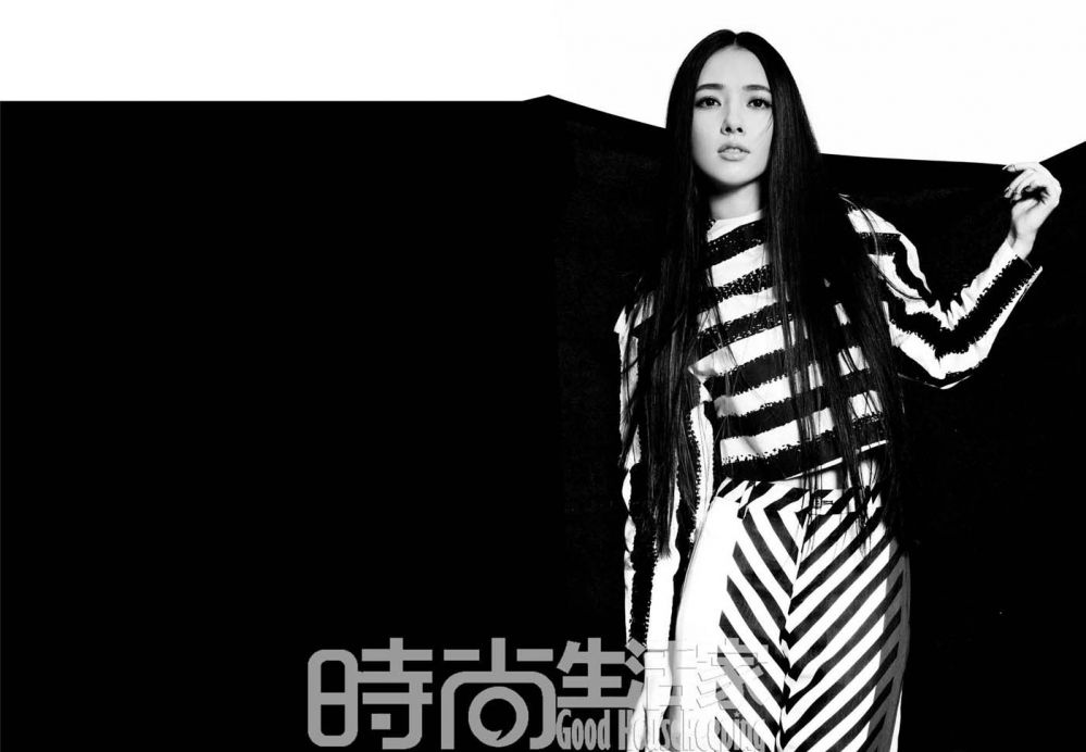 郭碧婷全新费加罗写真图片 妹花女神高贵浪漫图片