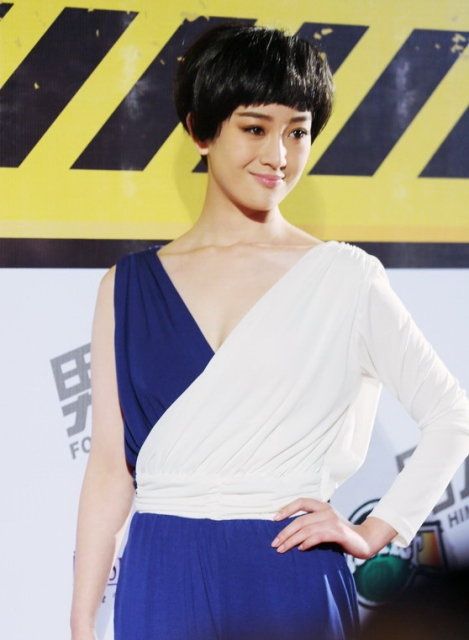 容祖儿清新短发亮相电影宣传 妆容俏丽图片