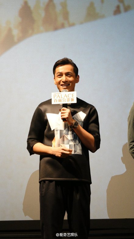 胡歌复古混搭亮相 打造盖茨比式怀旧时尚图片