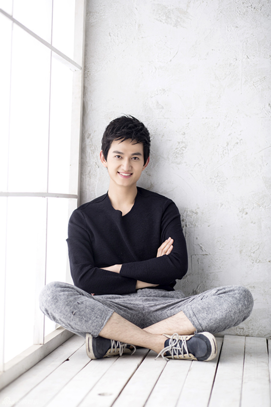 高清湖南省株洲美女演员马可阳光男孩写真组图青涩笑容平易近人图片